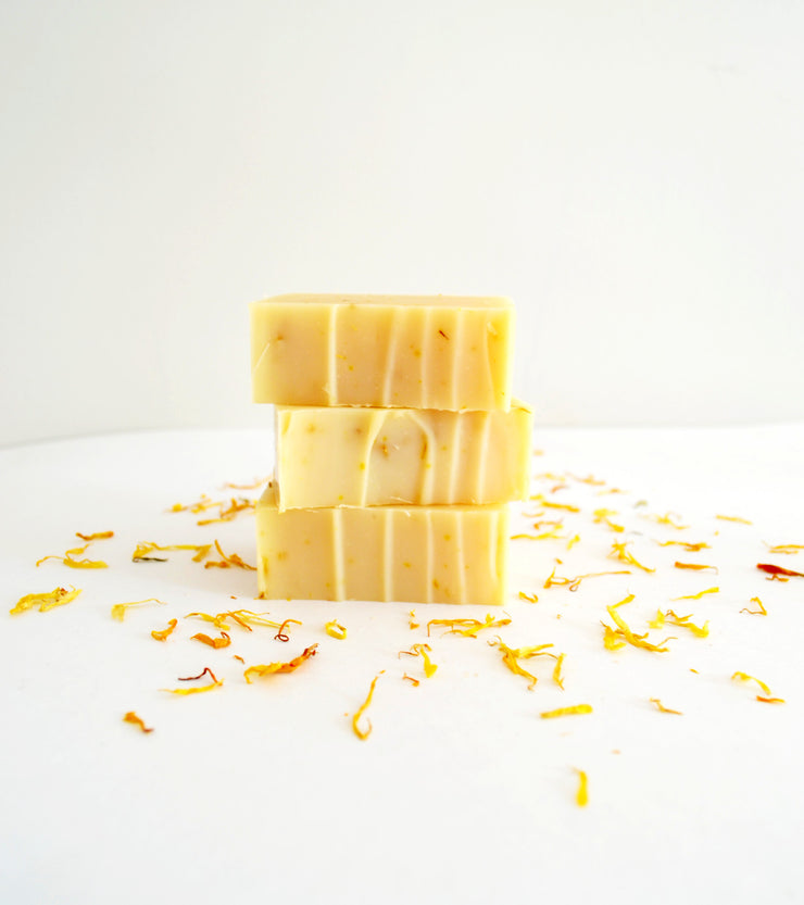 natural unscented calendula soap for sensitive skin | made with dried calendula flowers