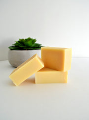 goat milk soap unscented and naturally coloured